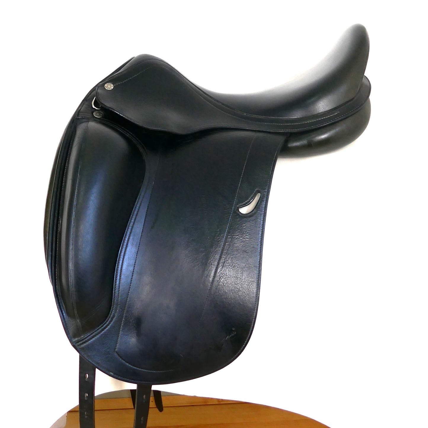 Equipe Emporio Special Single Flap Dressage Saddle - 17" Medium-Wide (+1) Black TD103