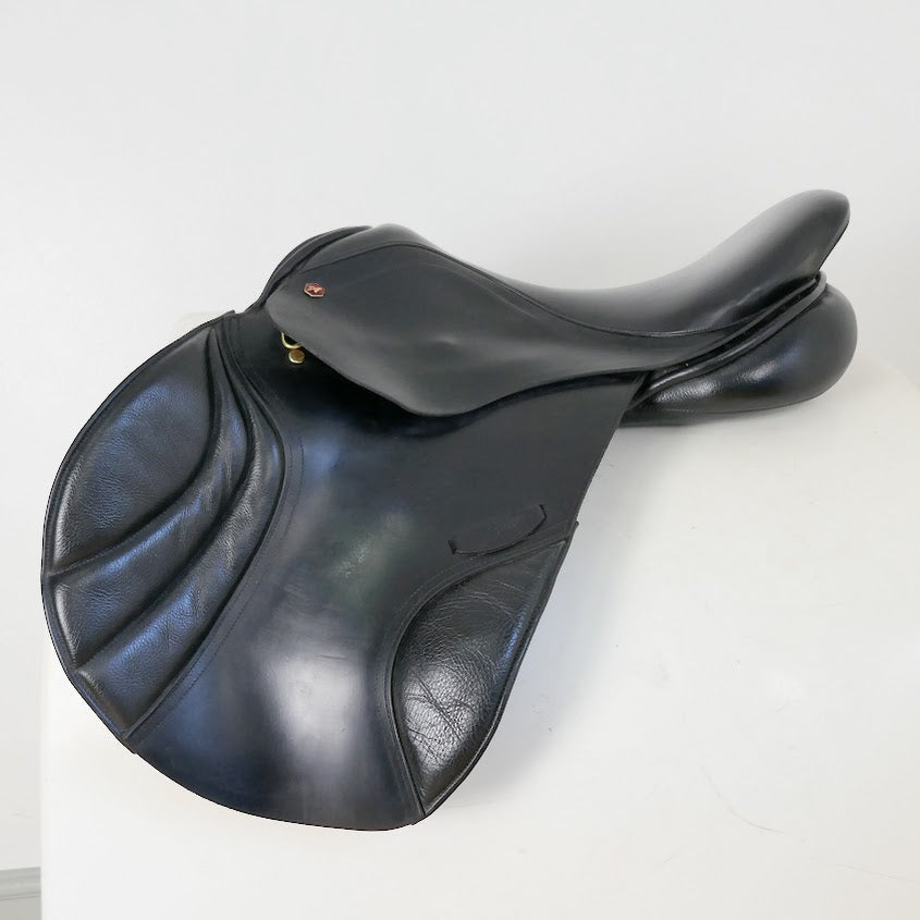 Albion MKII K2 Jumping Saddle - 17" Medium Black Adjusta Tree TF102