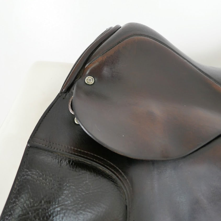 Spalding Britannica Elite Dressage Saddle - 17" Medium Brown TD108