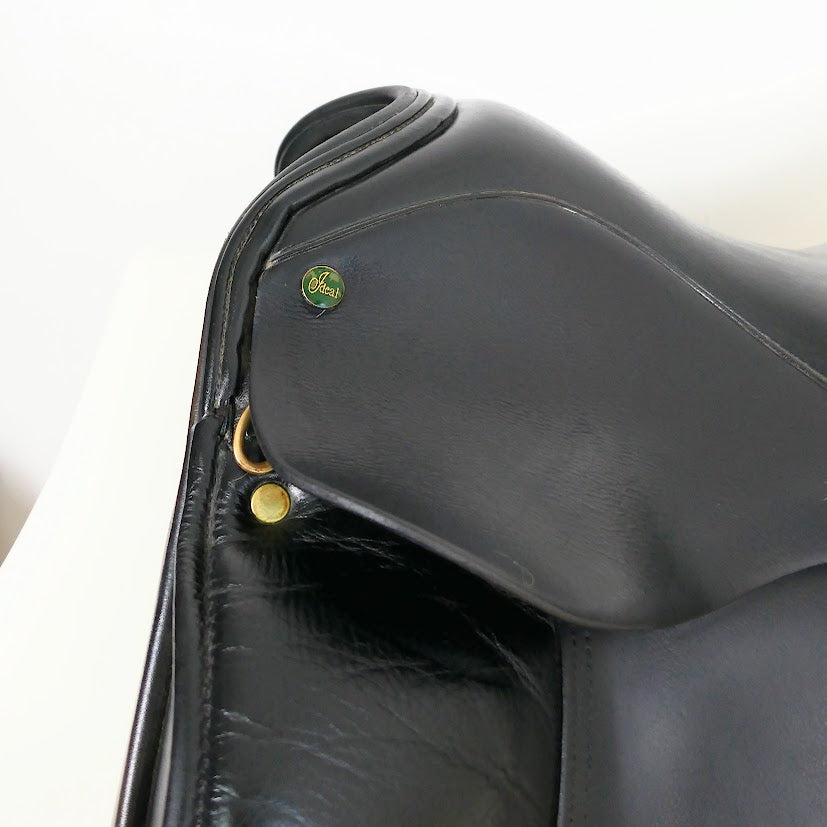 Ideal Suzannah Dressage Saddle - 17.5" Medium-Wide Black Memel Leather TD106