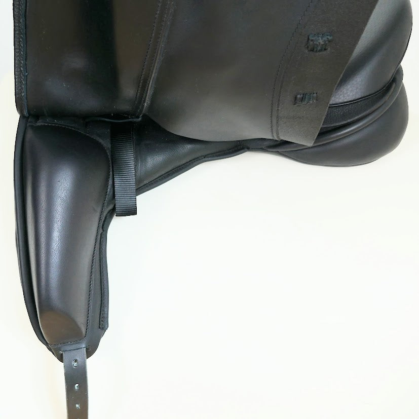 Ideal Suzannah Mono-Flap Dressage Saddle - 17" Medium-Wide Black Buffalo TD126