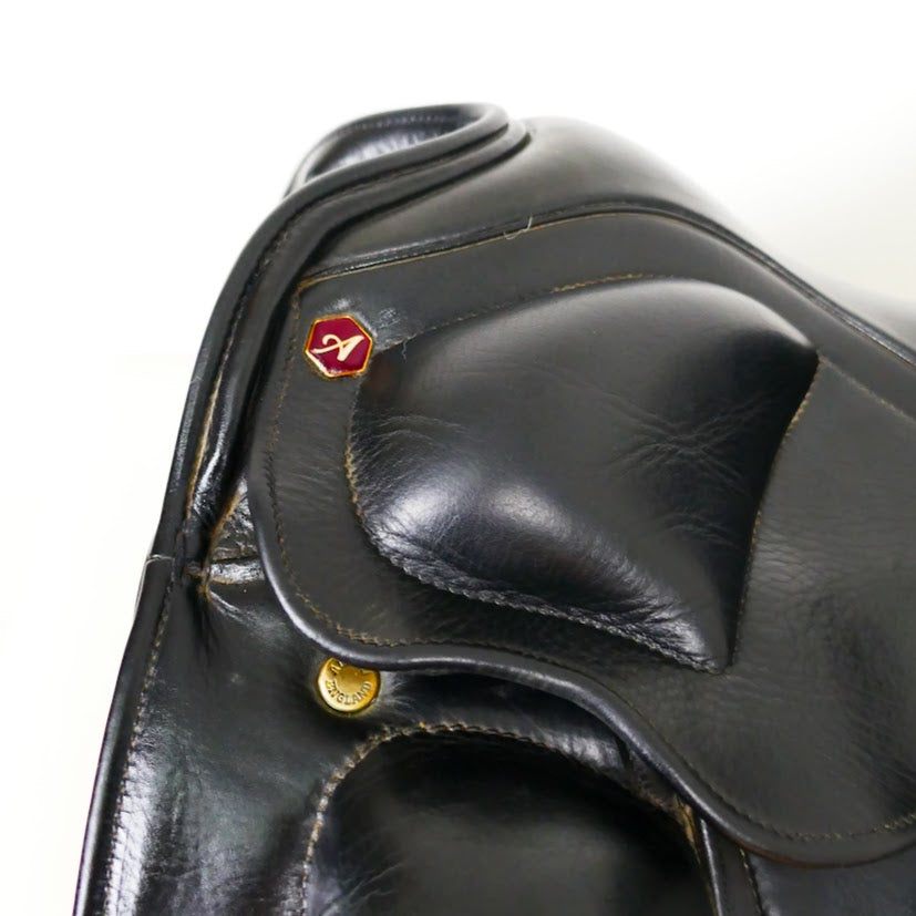 Albion Revelation SLK Dressage Saddle - 17.5" Wide (T) Black TD128