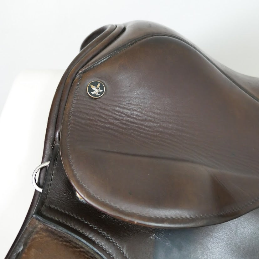 Jeffries Falcon Adler VSD Saddle - 17" Wide Brown TB217