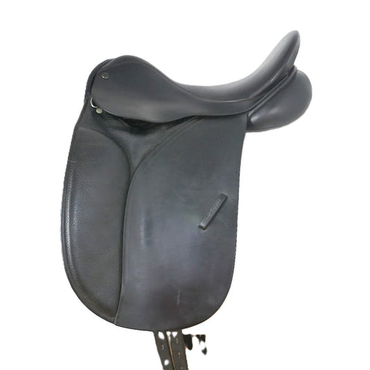 County Competitor 2000 Dressage Saddle - 16.5" Medium Black TD143