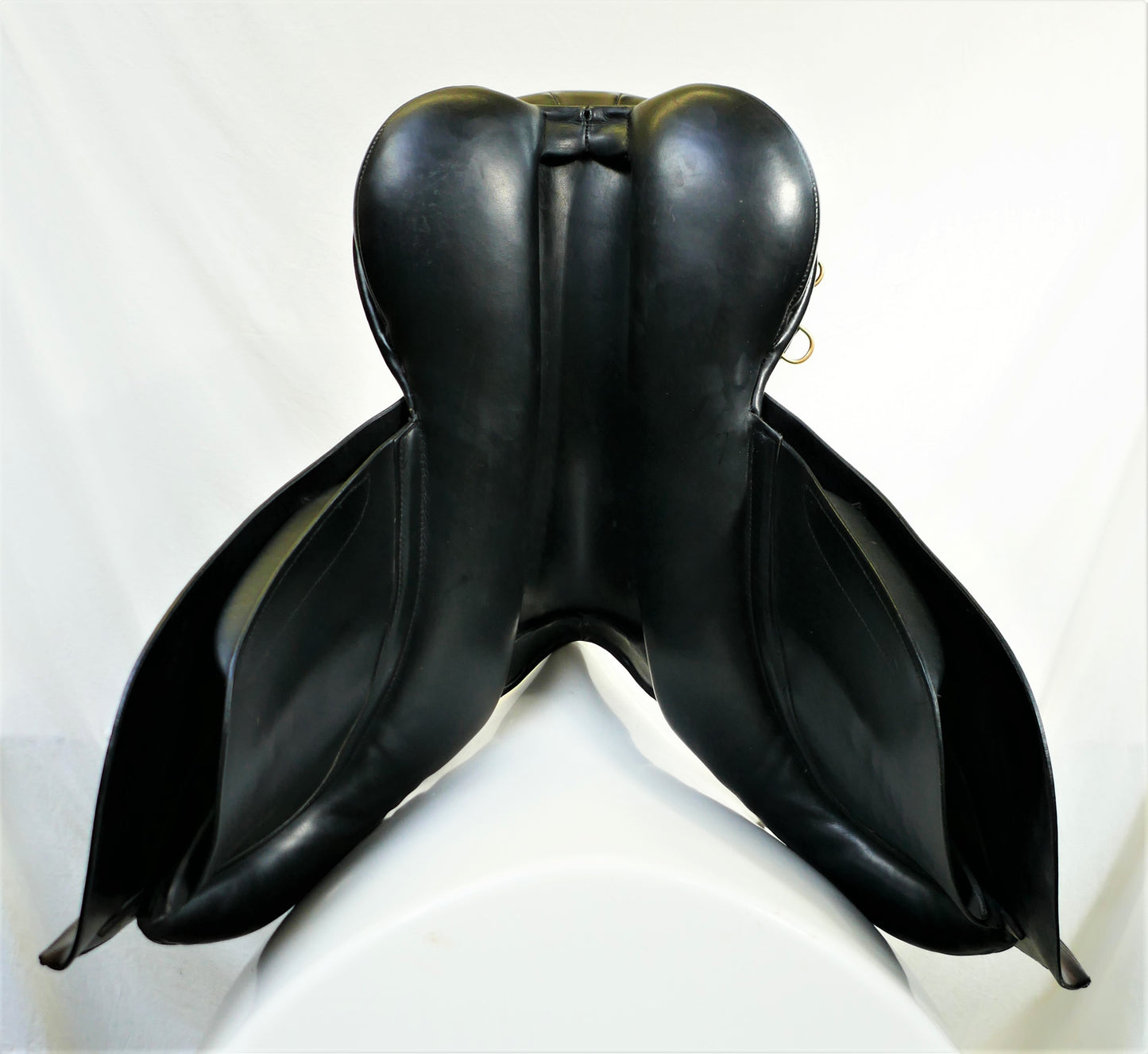 Ideal International Event Saddle - 18" Wide Black C1171