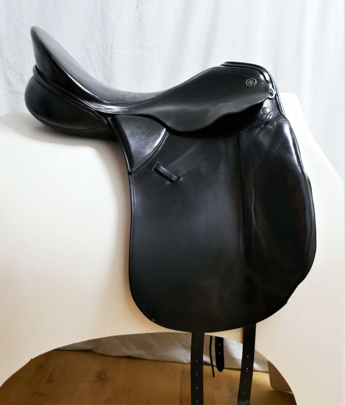 Kieffer Wien DL Professionnal Dressage Saddle - 18" Narrow Black TD36