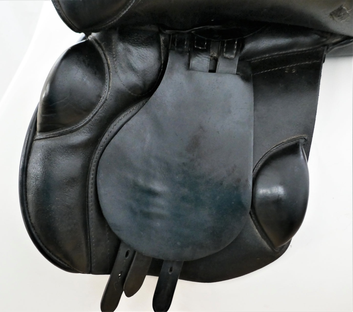 Ideal Grandee GP Saddle - 17.5" Medium Wide Black B4313