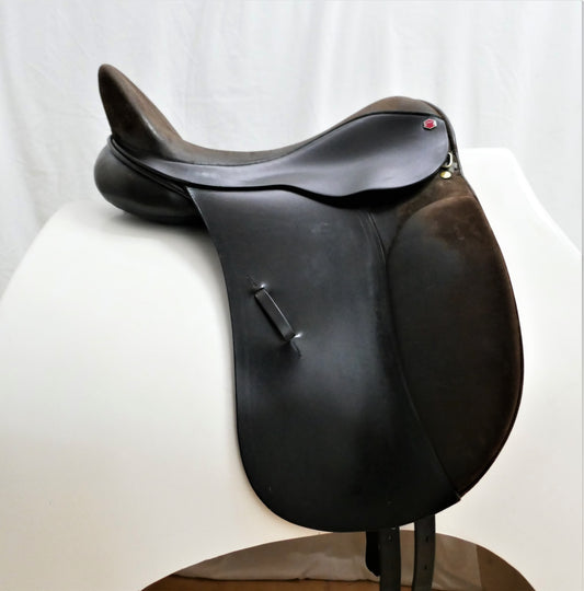 Albion Legend Comfort Dressage Saddle - 18" Medium Brown, Suede Seat & Pads TD38