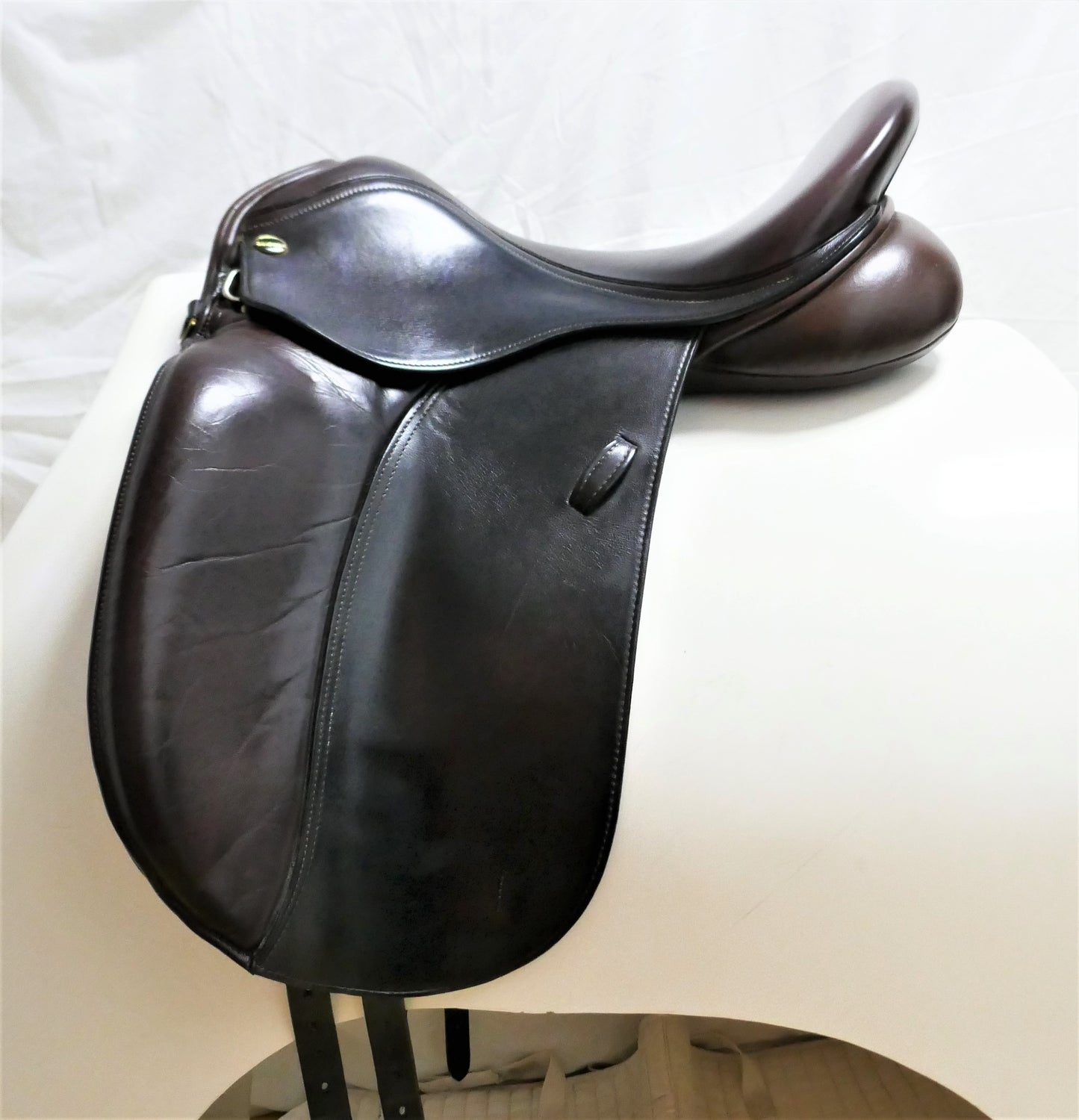 Bespoke Dressage Saddle - 17.5" Medium Brown D2225