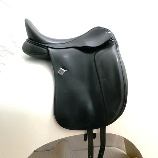 Bates Cair Caprilli Dressage Saddle - 17.5" Adjustable Black TD48
