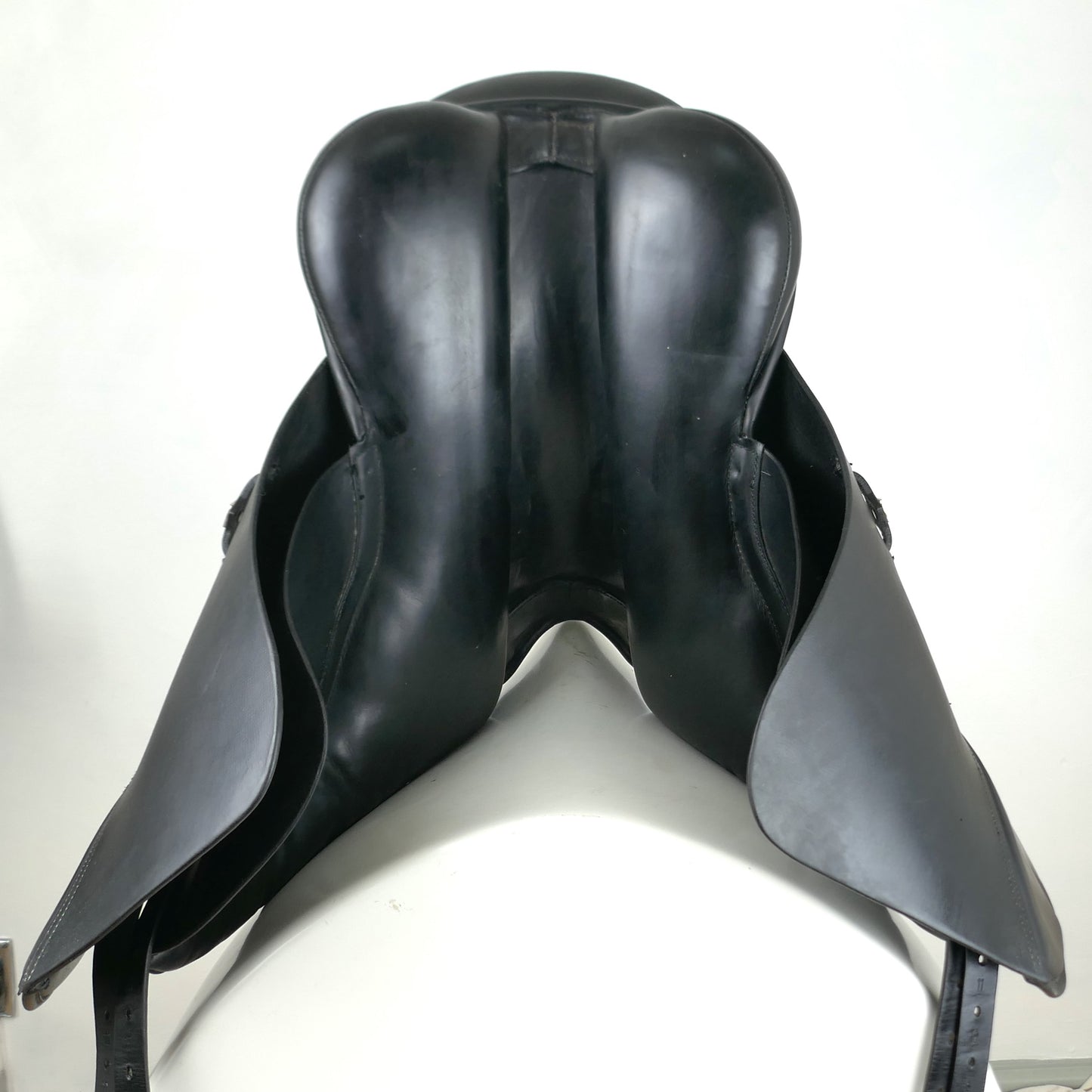 El Caballo De Espana Dressage Saddle - 17" Medium Wide Black TD81